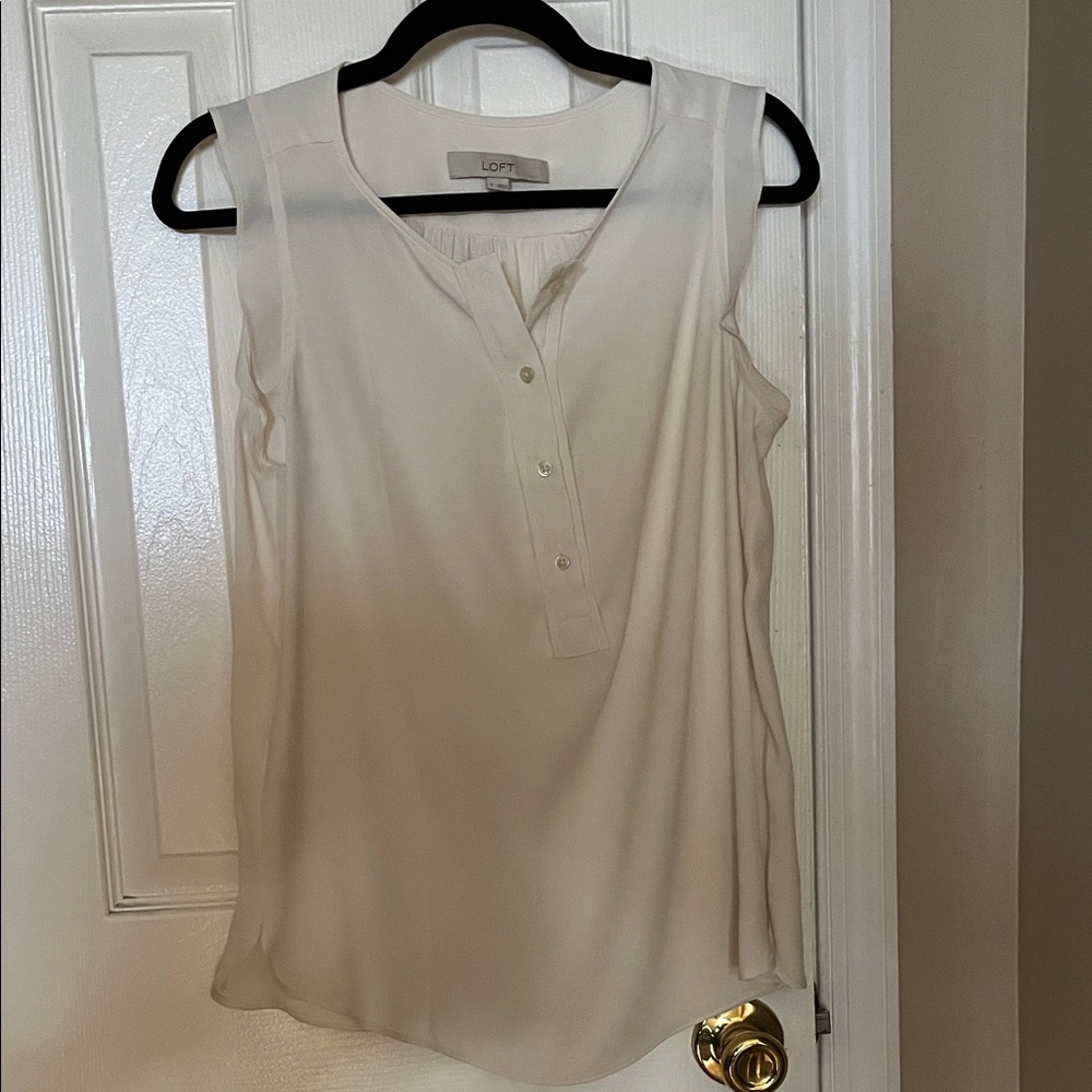 LOFT Women's Ivory Sleeveless Blouse